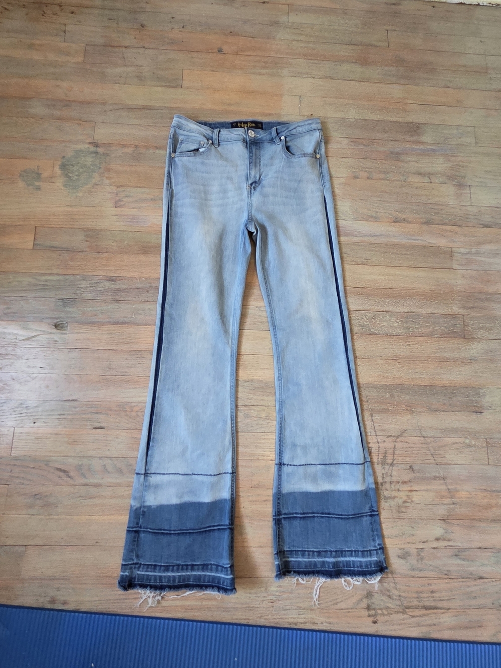 Light Blue Flared Women's Jeans with Dark Hem